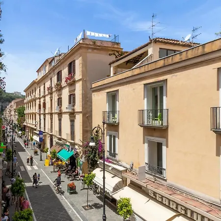 아파트 Comfy 4 Sleeps Right In The Centre *